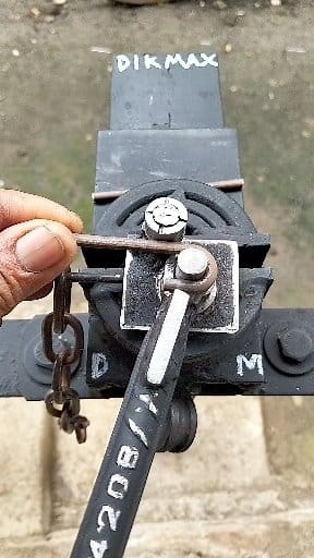 169K views · 552 reactions | Simple tools for making your own chains #smarttools #simpletools #weldingcreative #besttools #creativeideas #fabtication #Widereach | Dik Max | Facebook