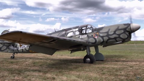 Watch this 1930s BF 108 come to life - "A vintage engine roars again"