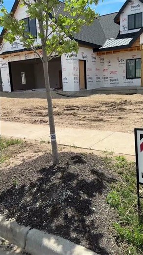 See How a Luxury Custom Home Comes to Life #customhomes #newhomebuild #paradehome