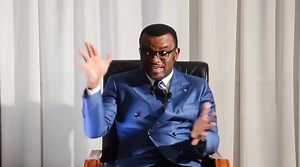 102K views · 2.9K reactions | RDC - Identification des agents de l’Etat : des fictifs se volatilisent : À mi-parcours, Kinshasa voit ses fonctionnaires passer de 450.000 à 73.000, les provinces de 1.080 million à 600.000 (VPM JP Lihau). | 7sur7.cd | Facebook