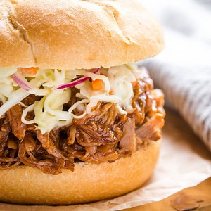 Easy Instant Pot Pulled Pork