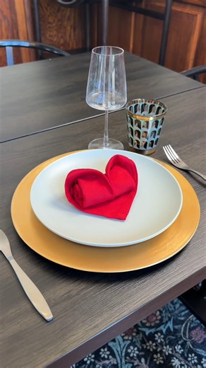 Romantic table setting is so easy #lifewithwesandalison #DIYcrafts #valentinesideas | Life With Wes & Alison