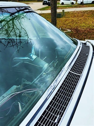 Cleaning a Classic Cadillac's Windshield Effectively