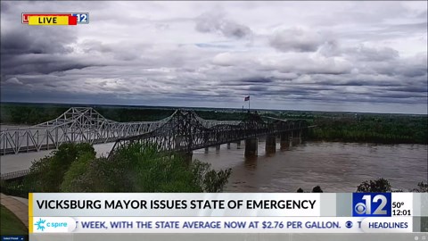 Vicksburg declares emergency as Mississippi River levels rise