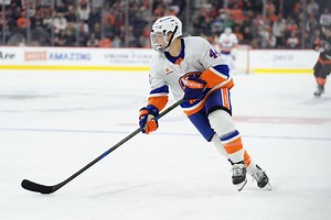 NHL trade rumors: Rangers linked to NY rival's $30,000,000 forward to fill 3C gap