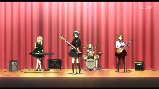 轻音少女；kon第一次演出！！滑滑蛋！～