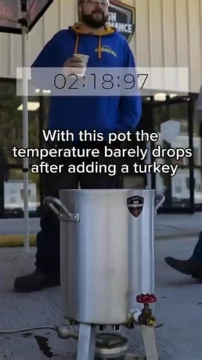 You'll see, feel, and taste the difference with a High Performance Cooker! Our unique patent-pending 'Tunnel Tube Technology' provides the ability to maintain proper frying temperature far more efficiently than other manufacturers! Our 30 Qt propane-powered outdoor turkey cookers and boiling pots are: 🔥Made from 4mm heavy-duty aluminum. 🔥Built in the USA using premium materials. 🔥Great for cooking other food like seafood, lobster, crawfish, gumbo, and chili! 🔥Multi-use for boiling, slow cook