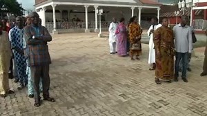 135K views · 714 reactions | Ugboriri! One of the very important functions that the Palace of the Oba of Benin performs is Dispute Resolutions. The decisions of the revered Monarch has been affirmed even by the highest court in the land, the Nigerian Supreme Court. This is a rare opportunity we've been given to witness proceedings at the palace. | Edo Inspired | Facebook