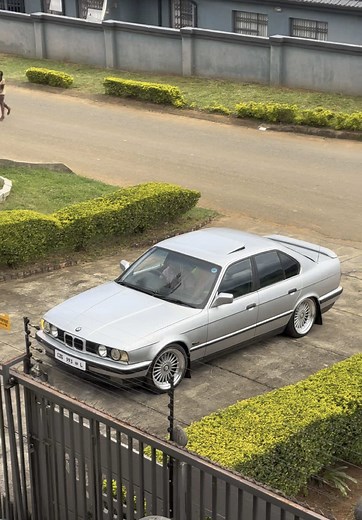 Experience the E34 Like a True Enthusiast