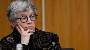 Former MSU President Lou Anna Simon arraigned on charges in Eaton County