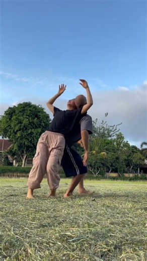 Do You Turn Off Your Head When You Dance? — Contact Improvisation