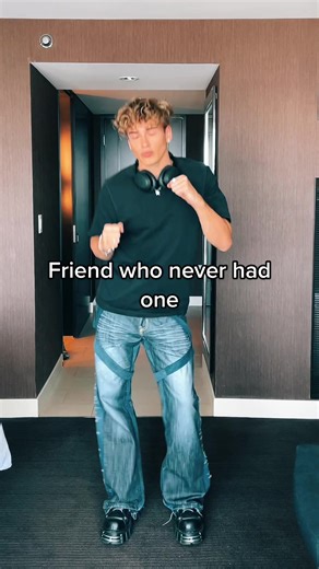 Girl getting picked up in elevator by a best friend