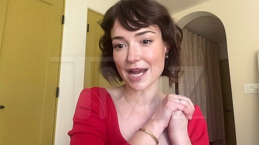 AT&T Actress Milana Vayntrub Uses Risqué Photos to Raise $500K for Fire Relief