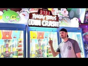 ANGRY BIRDS COIN CRASH! PUSHER BUILDING A TOWER OF COINS! 😮