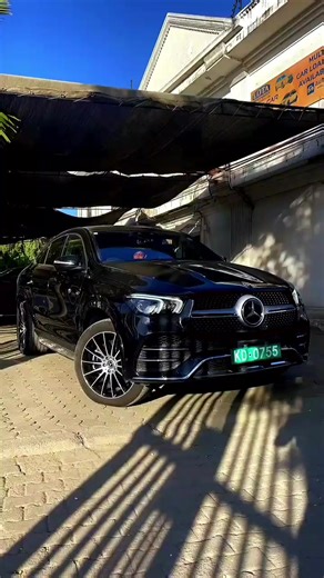 FRESH IMPORT MERCEDES BENZ GLE400d COUPE AMG LINE MODEL LOW MILEAGE 22,000KM 3000CC V6 DIESEL SUNROOF LEATHER INTERIOR PREMIUM BURMESTER SOUND SYSTEM TOUCH SCREEN INFOTAINMENT SCREEN 22’ AMG RIMS ROOF RAILS AMBIENT LIGHTING WOOD INTERIOR FINISH ACTIVE LANE KEEPING ASSIST 360 DEGREES CAMERA ACTIVE BLIND SPOT ASSIST AUTOMATIC TAIL GATE MULTIBEAM LED HEADLIGHTS APPLE CAR PLAY ANDROID AUTO 4 MATIC UNREGISTERED FOR BOOKINGS/RESERVATIONS CALL/WATSAPP 📞0706437501 #mercedesbenz #gle400 #germancars #car