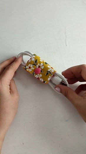 DIY Cord Keepers #fbreels #diyprojects #fbviral #handmade #diycraft #viral #sew #handmadecrafts #trending #fbpost | DIY Cheng