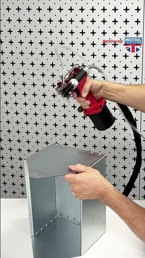 RivetMaxx Industrial Pop Rivet Gun - Riveting made easy