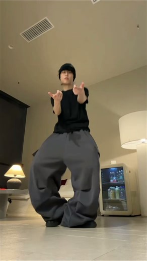 SSAK - MILLI, ft. Loco | SSAK Dance Trend dc ‪@ChillLit‬