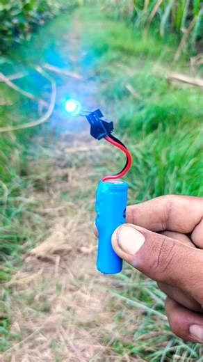 How to Light an LED Bulb Using a 18650 Battery | Simple Test