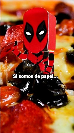 DEADPOOL SE PROMOCIONA😭 #marvel #wolverine #deadpool #papercraft #ventas #meme #ucm #fanmade