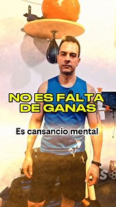 La mayoría no abandona por falta de ganas. Abandona por agotamiento. Demasiadas reglas, demasiadas exigencias, demasiado ruido. Cuando el entrenamiento se vuelve simple, la cabeza descansa. Y cuando la cabeza descansa, el cuerpo vuelve. #MenosRuido #EntrenarSinAgobio #ConstanciaReal #MovimientoSimple #CuerpoYCabeza | Evolution personal training studio
