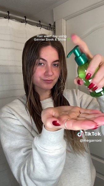 Garnier Fructis Sleek & Shine Hair Transformation