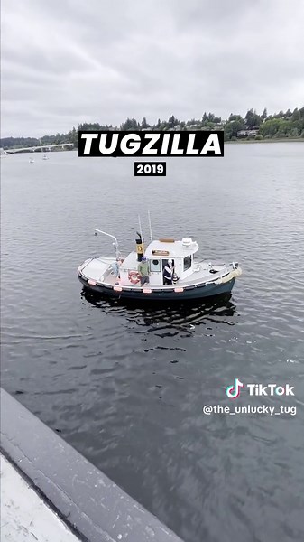 Tugboat races in Olympia - who will win? #tugs #tugboat #races