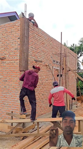 Raju mistri centre in Gwalior video dekho#greenscreen #construction #funny