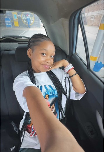 Engaging Mini Vlog Featuring Dance Moments