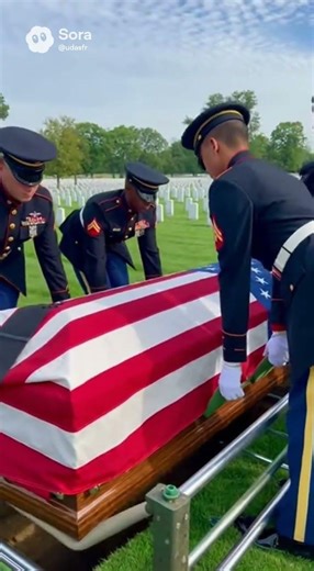 Military Funeral Burial – Cemetery Ceremony Respect our heroes 🇺🇸 They gave everything for us ❤️
