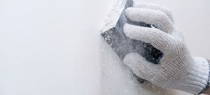 5 Tips to Using Sandpaper Over a New Wall Patch | DoItYourself.com