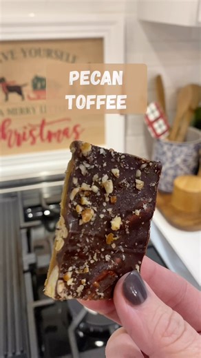 Let’s make Pecan Toffee!🍫🎄 This rich and buttery homemade toffee makes a thoughtful Christmas gift. With just 4-ingredients, Pecan Toffee is simple make! I make my toffee with toasted pecans. Don’t skip this part. Toasting the pecans in the oven gives them a good crunch and intensifies their nutty flavor. I used @wholeearthsweetener Granulated Allulose (with other sweeteners) Baking Blend to keep it zero sugar and keto friendly. #betteryourbaking Pecan Toffee 1 cup unsalted pecan halves 1 cup 