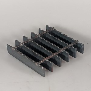 [Hot Item] Galvanized Anti Skid Steel Grating Flooring Product