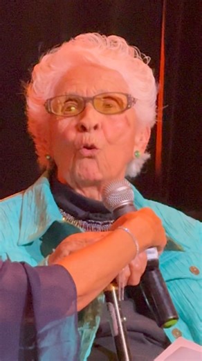 Victoria Robinson on Reels