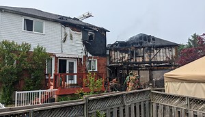 Multiple-alarm fire causes $2.5M in damages to 2 Hamilton Mountain homes