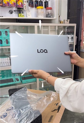 ❤️‍🔥LENOVO LOQ ESSENTIAL 15IAX9E❤️‍🔥 Laptop gaming ini dirancang buat kamu yang butuh performa kencang tanpa kompromi! Untuk kebutuhan gaming editing / design grafis dan rendering jos siap hajar 👊🏻 ❗️Spesifikasi ada di dalam video ❗️ Jika kamu tertarik dan ingin memilikinya, langsung aja ke store kita di: 📍Jln. Depati Parbo No. 20, Desa Lawang Agung, Kota Sungai Penuh, Provinsi Jambi (Depan Hotel Masgo) Saatnya wujudkan pengalaman gaming kamu dan produktivitas dengan laptop powerful satu in