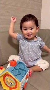 1.2.3！両手で指さしダンス🎵ノリノリで踊ります😂 #ぴのちゃん #育児記録 #生後14ヶ月