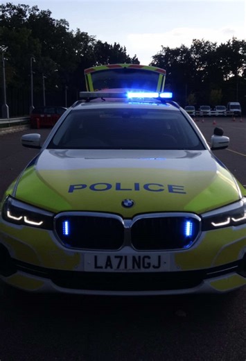 Here’s a look around the #metropolitanpolice Marked (21) 2021 plate VW Passat, and Marked (71) 2021 plate BMW 5 Series, both attached to the #metropolitanpolice #drivingschoolacademy and based out of #Hendon