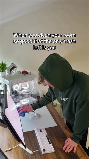 Real😭 #gamingpc #pc #pcsetups #setup #pcgaming | clean room
