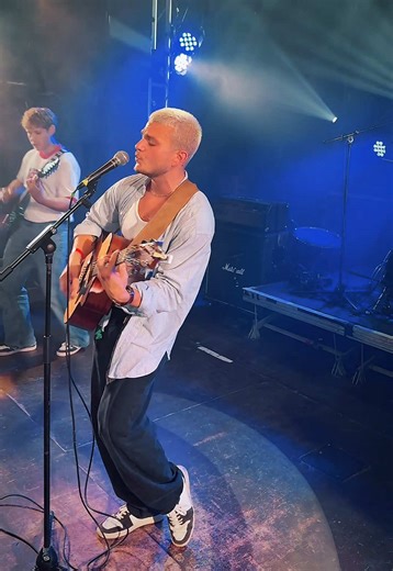 🫶🫶🫶 #songwriter #NewMusic #liveconcert #livemusic