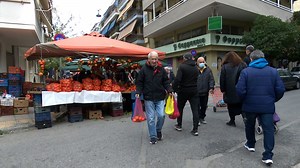 Video. Greece tackles high prices on basic food products