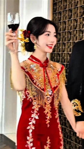Beautiful Chinese Red Wedding Dress | Elegant Bridal Look Ceremony 👰❤️ #wedding #love #shorts