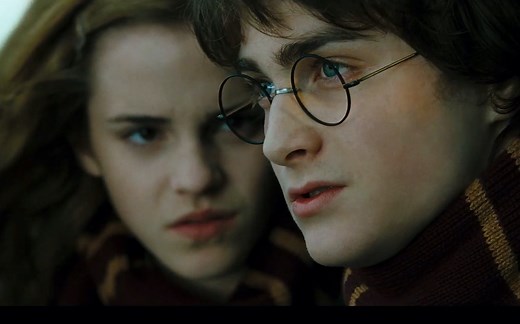 哈利波特系列第四部《哈利·波特与火焰杯》预告片