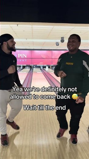 3 balls straight gutter 😭 wtf #bowling #fyp #viral