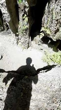 The Labyrinth Cave. Traveling with Toy. #donnyxseed #dxs #travelwithtoy