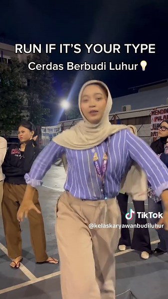 Halo Blutizen! 🤚🏻 Run if it’s your type! 🏃‍♂️✨ Saatnya melangkah lebih jauh sebagai pribadi Cerdas dan Berbudi Luhur. Kelas Karyawan kembali dibuka melalui program Early Bird—fleksibel untuk pekerja, relevan untuk pengembangan diri, dan dirancang agar kamu bisa terus tumbuh tanpa meninggalkan tanggung jawabmu. Ayo wujudkan masa depan yang lebih baik, mulai dari langkah hari ini. 🌟 ‼️ *Kelas Karyawan Universitas Budi Luhur sudah TERAKREDITASI UNGGUL* 🔥 Sibuk kerja tapi mau kuliah? Kelas Kary