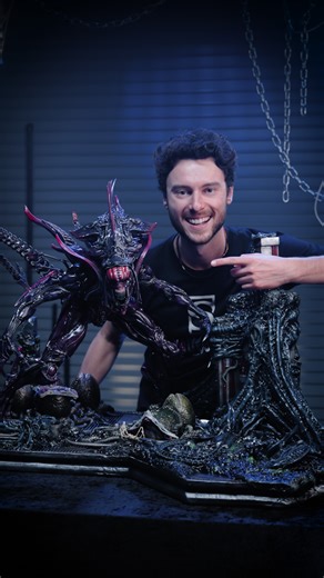 650K views · 16K reactions | https://side.show/z70yk No one will hear you scream as we unbox the Rogue Alien Battle Diorama by Prime 1 Studio! Prime 1 Studio #Alien #SciFi #Geeksgiving #Romulus #Unboxing #Space | Sideshow Collectibles | Facebook
