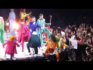 Take That Live 2015 - "I Like It" Opening - O2 Arena - 12/06/15