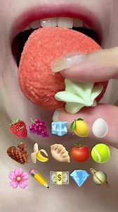 이모티콘 먹방 ASMR의 매력