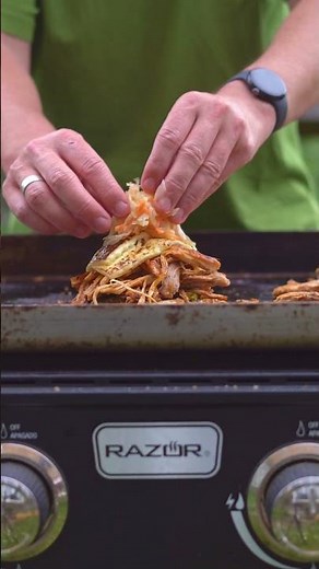 An absolute beast of a pulled pork burger! #recipe
